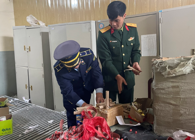 Cục Quản lý thị trường tỉnh Phú Thọ đã tiến hành tiêu hủy gần 2.000 sản phẩm Cwin Đăng Ký + 1888k là tang vật vi phạm hành chính bị tịch thu gồm: Pháo nổ, pháo hoa nổ, mỹ phẩm các loại, quần áo, máy thuốc lá điện tử, tinh dầu, nước rửa chén... với tổng giá trị gần 105 triệu đồng.