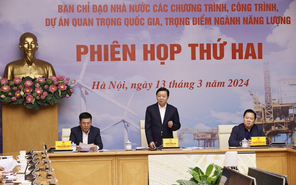 Phó Thủ tướng chỉ đạo khẩn trương rà soát, tháo gỡ để thí điểm triển khai các dự án điện gió ngoài khơi