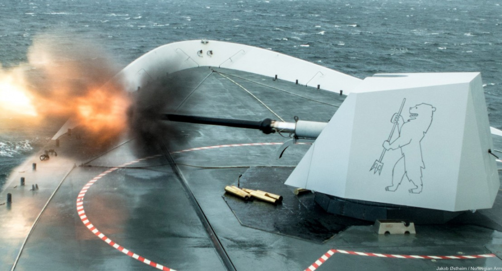 Hải pháo trên tàu tuần tra HTMS Chonburi