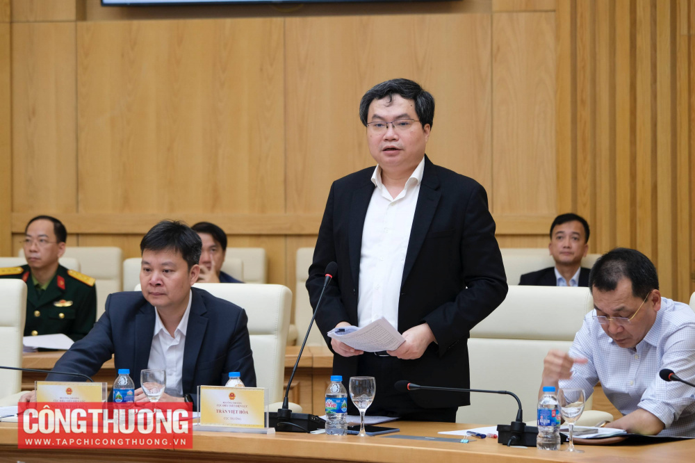 Ông Trần Việt Hòa - Cục trưởng Cục Điều tiết điện lực, Thành viên Ban soạn thảo, Tổ trưởng Tổ Biên tập dự án Luật Điện lực (sửa đổi) công bố các Quyết định thành lập Ban soạn thảo, Tổ biên tập và Quy chế làm việc của Ban soạn thảo, Kế hoạch xây dựng dự án Luật