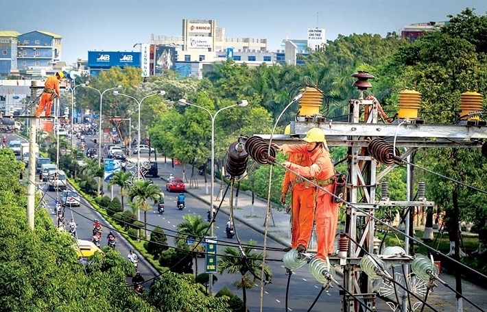 thị trường bán buôn điện cạnh tranh
