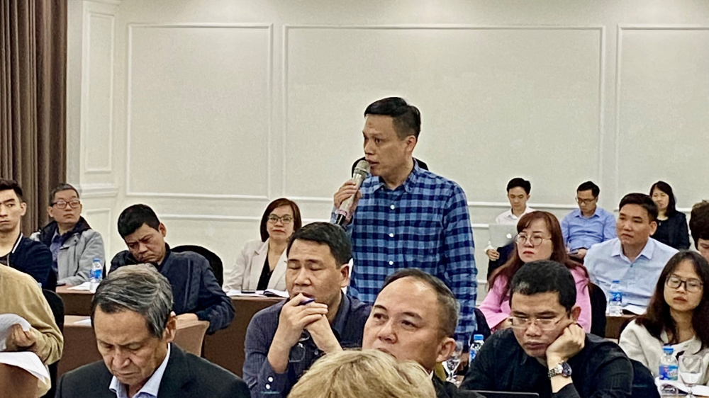 Ông Nguyễn Đức Tiến - Đại diện Công ty Cổ phần Stavian VP đóng góp ý kiến tại Hội thảo