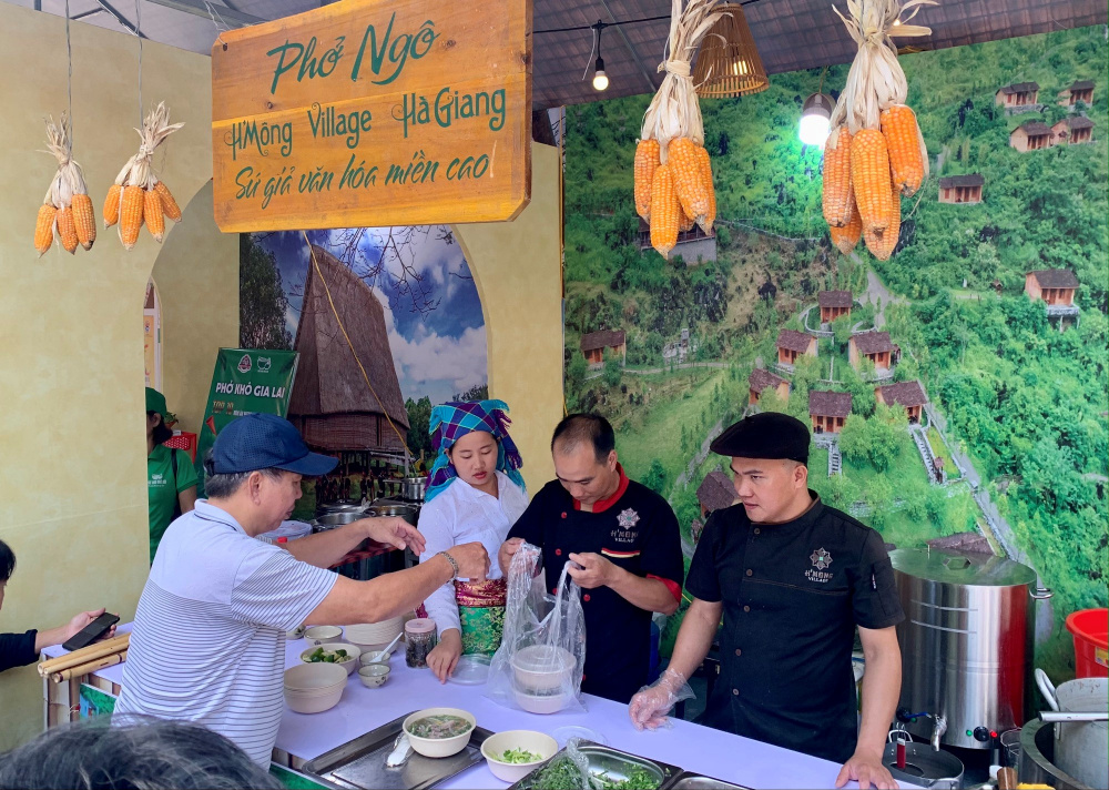 phở ngô