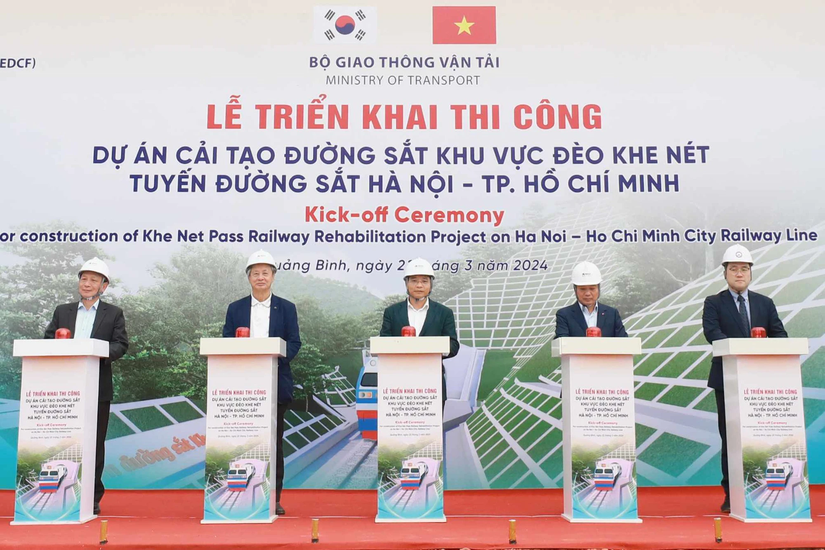 thi công dự án đường sắt đèo khe nét