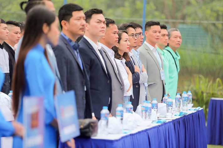 Các thành viên BTC tại lễ khai mạc