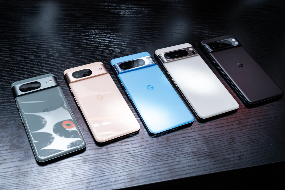 Pixel 8 và Pixel 8 Pro của Google giành danh hiệu 'smartphone tốt nhất năm 2023'