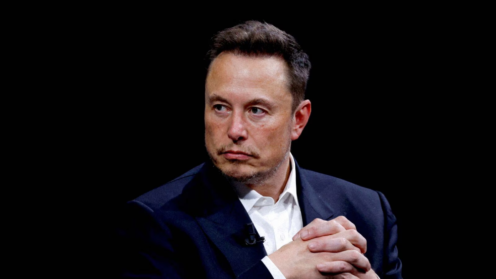 Tài sản của Elon Musk đã giảm khoảng 31 tỷ USD trong một năm qua, trong khi Bezos kiếm được 23 tỷ USD. 