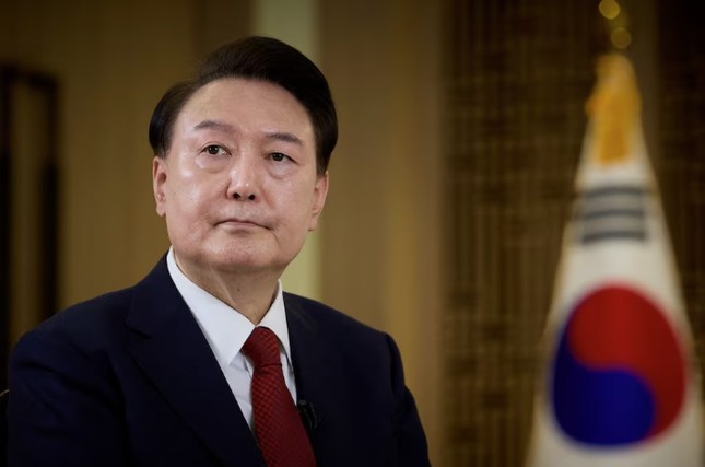 Yoon Suk Yeol