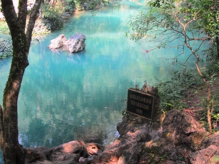 Suối Lê Nin: trái tim xanh của đất trời Pác Bó - Ảnh: Vietnam Coracle