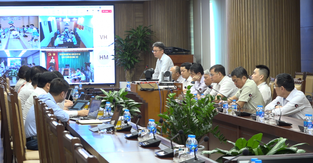 TKV họp chuyển đổi số