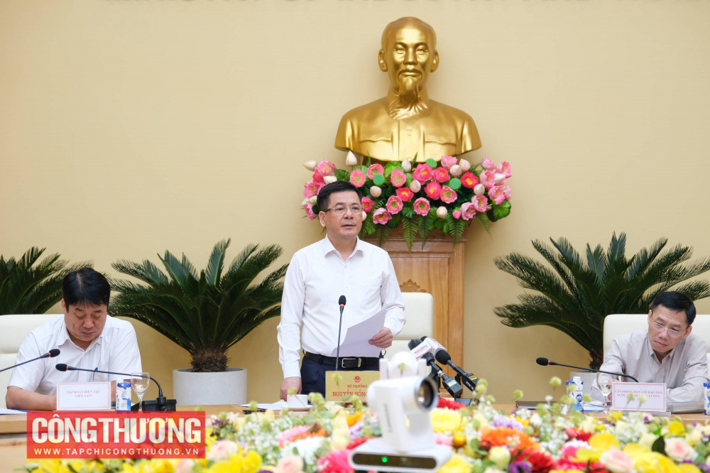 Ghi nhận nỗ lực của các địa phương, EVN/EVNNPT và các nhà thầu, song Bộ trưởng Cwin63 sân chơi đỉnh cao Nguyễn Hồng Diên vẫn cho rằng tiến độ các dự án chưa đạt được kế hoạch đề ra và còn nhiều khó khăn, vướng mắc cần được xử lý, khắc phục kịp thời