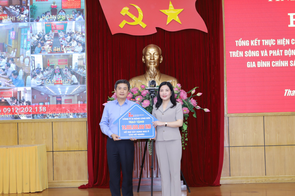 Trong đợt vận động xây dựng nhà ở cho hộ nghèo, gia đình chính sách, hộ khó khăn về nhà ở trên địa bàn tỉnh trong 2 năm 2024-2025, Công ty xi măng Long Sơn tiếp tục đăng ký hỗ trợ 10 tỷ đồng.