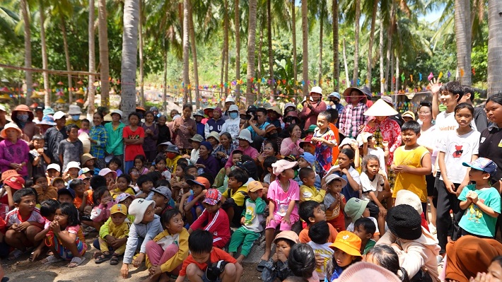 Cú Đấm thép TV