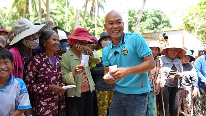 Cú Đấm thép tv
