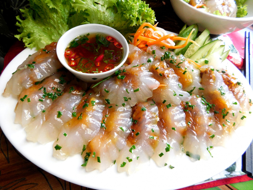 Hãng truyền thông CNN của Mỹ mới đây đã công bố danh sách 35 món bánh bột có nhân ngon nhất thế giới. Góp mặt trong danh sách này là bánh bột lọc của Việt Nam.