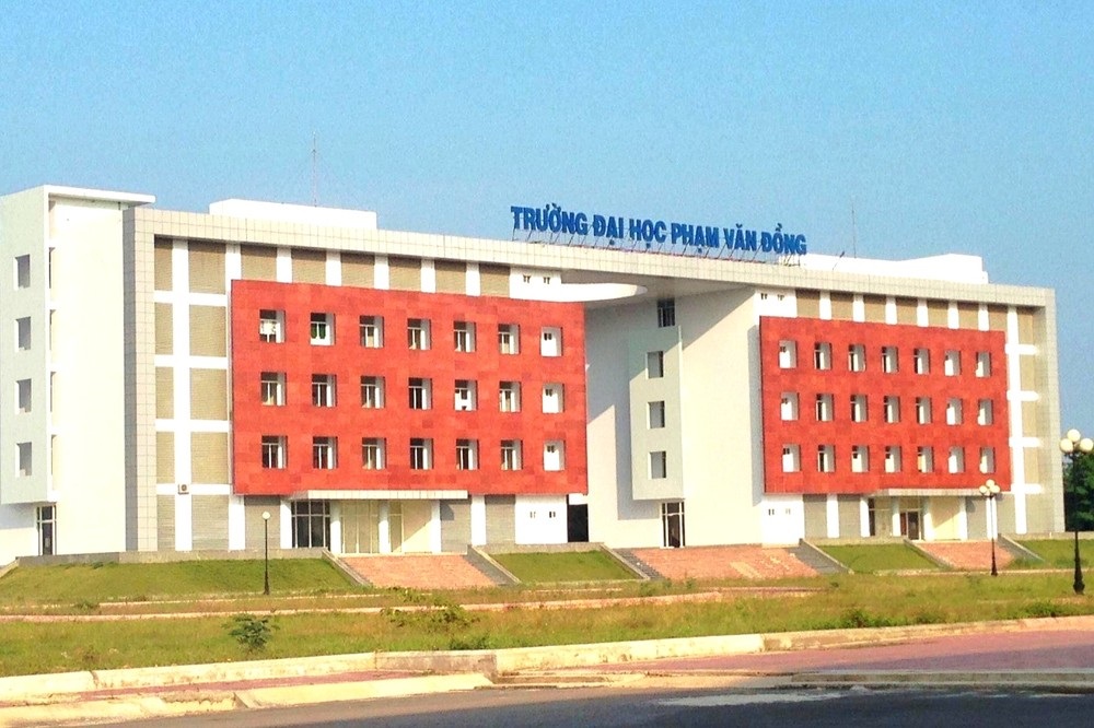 Trường Đại học Phạm Văn Đồng