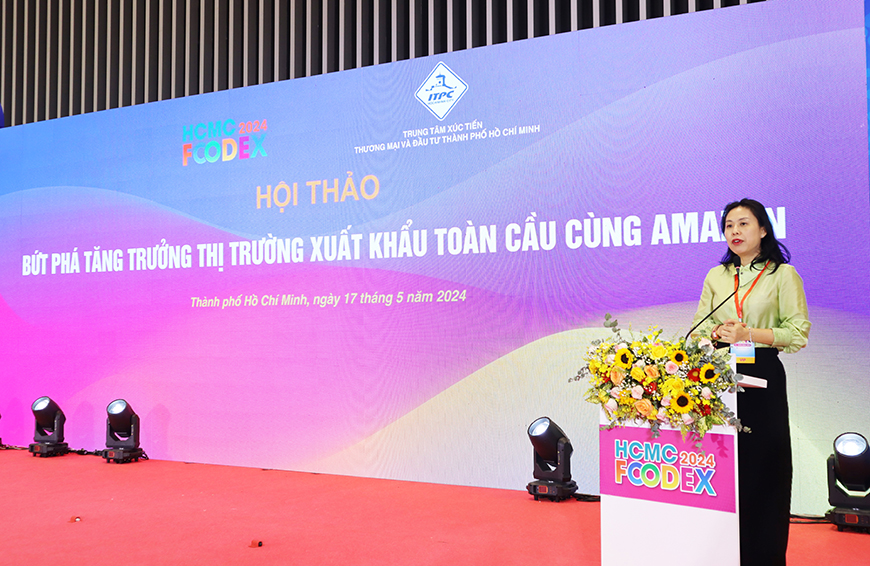 Bứt phá M.Cwin800.com Nổ hũ, Bắn Cá và Game Bài thị trưofng Cwin Đăng Ký + 1888k toàn cầu cùng Amazon