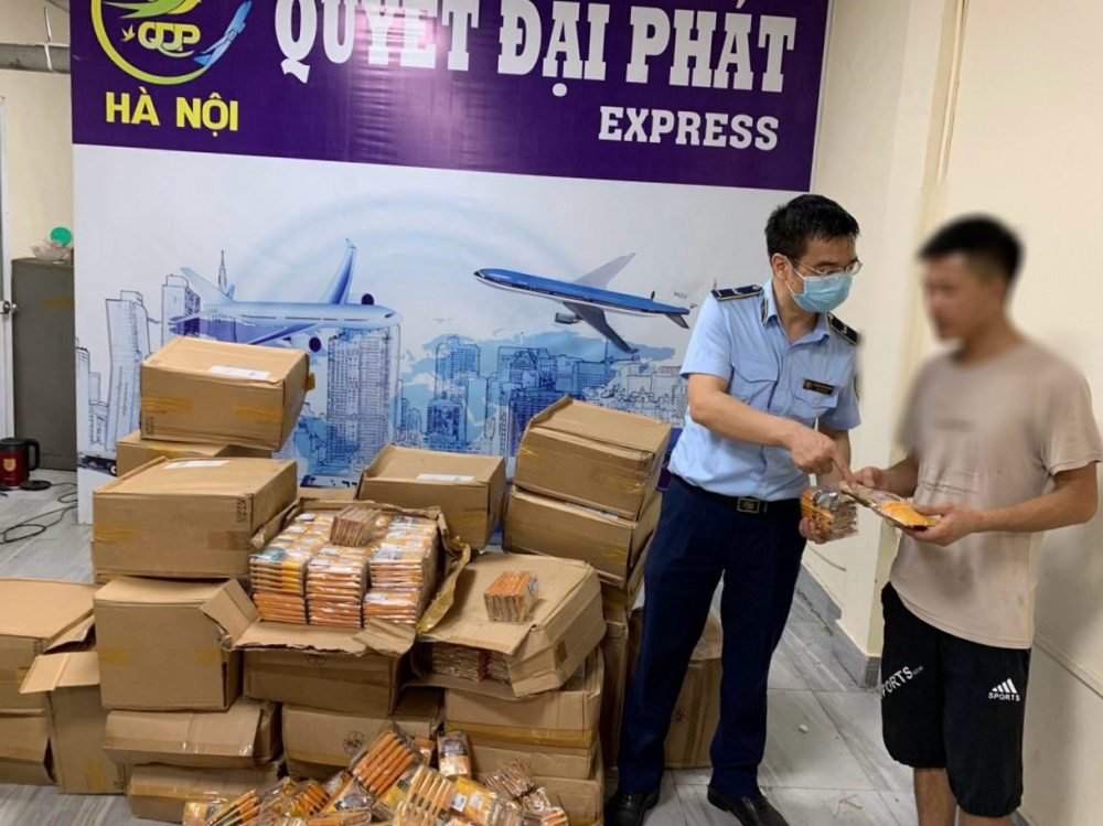 Hà Nội: Thu giữ lượng lớn thuốc lá thành phẩm