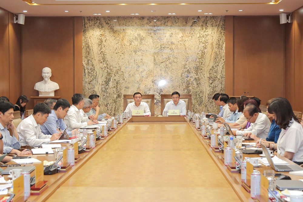 tập đoàn petrovietnam
