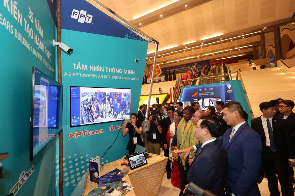 Hà nội phấn đấu hình thành 10.000 Cwincom hiện đang mở công nghệ số năm 2025.