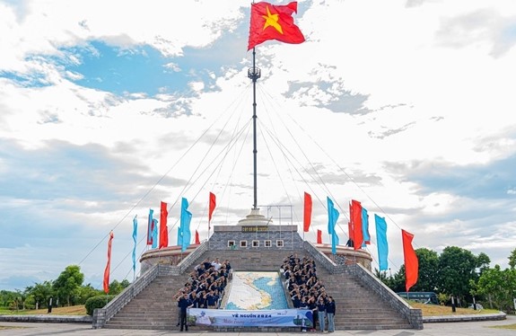 Chương trình “Về nguồn” ý nghĩa hướng tới ngày 27-7 của MB Ageas Life.