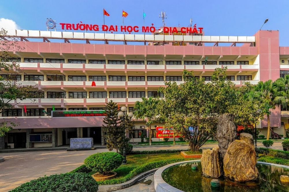 Trường Đại học Mỏ - Địa Chất