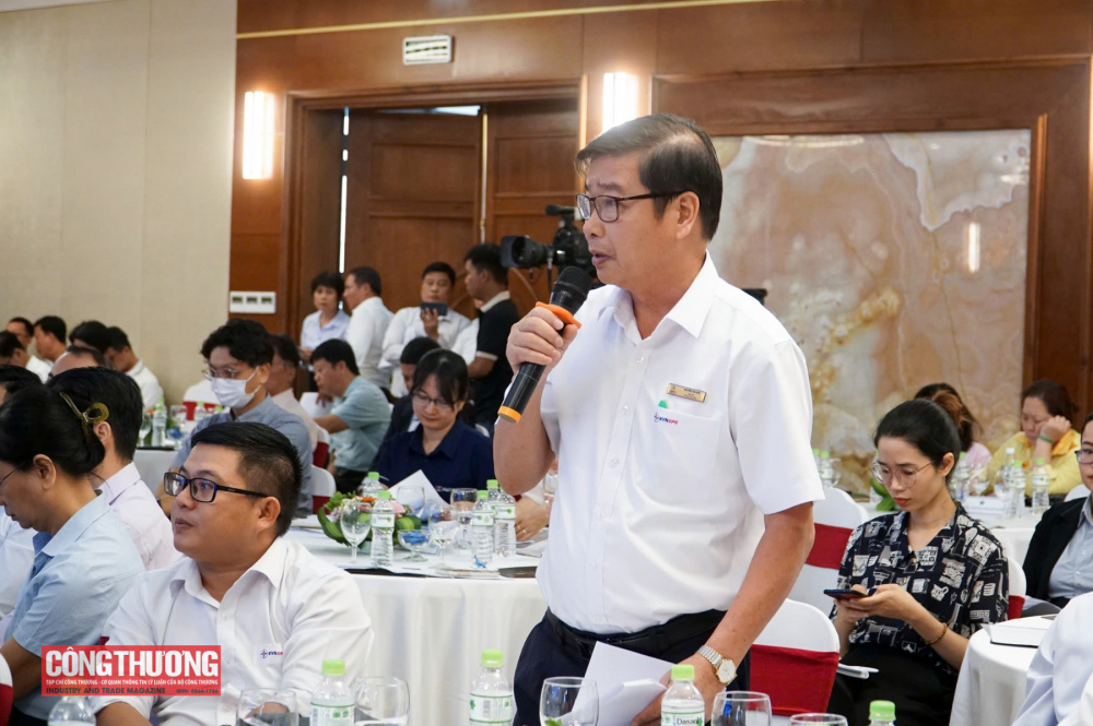 Đà Nẵng đối thoại với Cwincom hiện đang mở