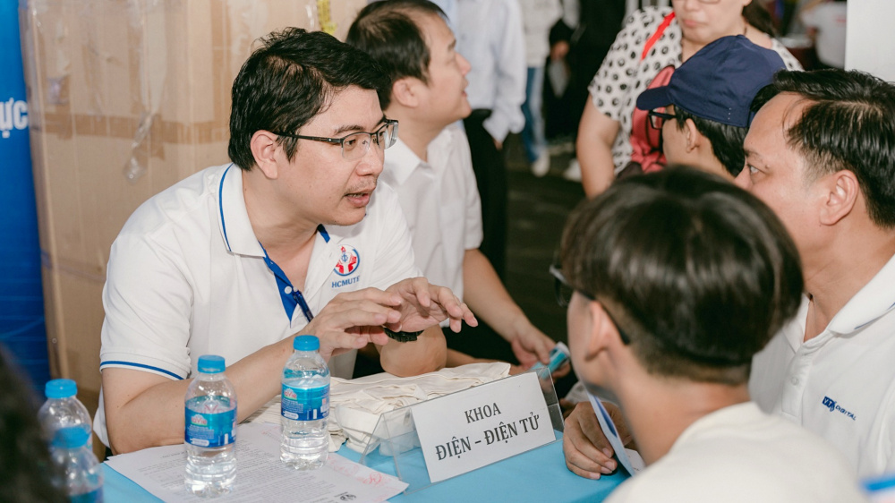 Dự kiến điểm chuẩn Trường Đại học Sư phạm kỹ thuật TP. Hồ Chí Minh