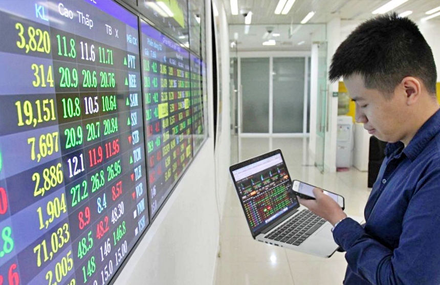 Ngừng giao dịch chứng khoán online nếu không cập nhật căn cước công dân