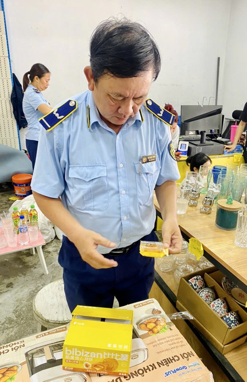bánh trung thu nhập lậu