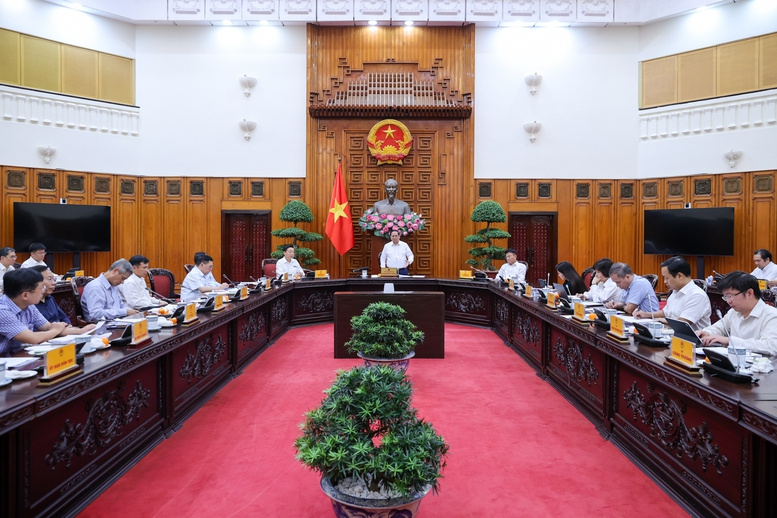 tài chính