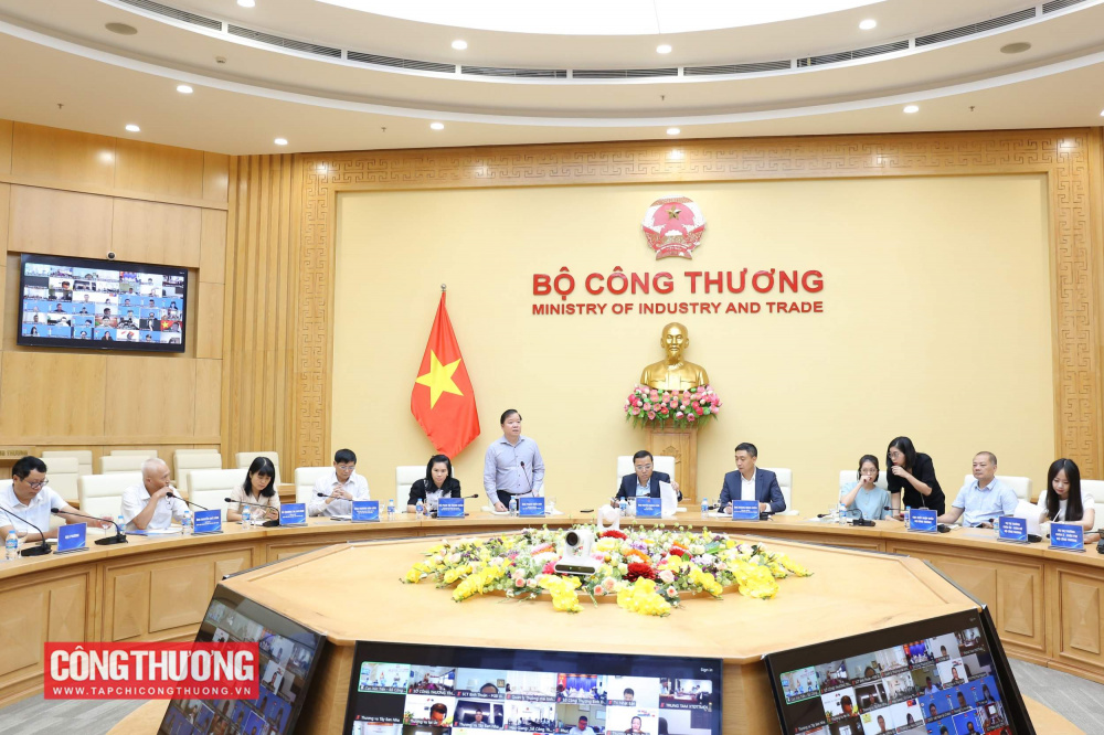 Tìm đầu ra cho các sản phẩm Cwin là sân chơi cá cược trực tuyến tại Việt Nam chế biến, chế tạo