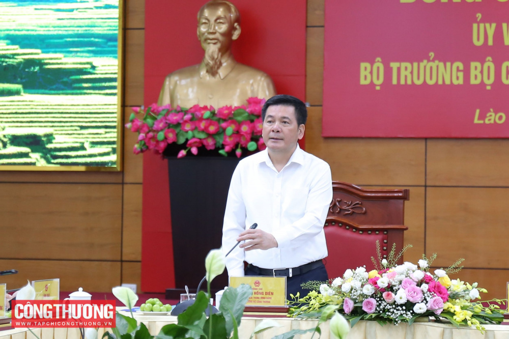 Bộ trưởng Cwin63 sân chơi đỉnh cao Nguyễn Hồng Diên làm việc với tỉnh Lào Cai