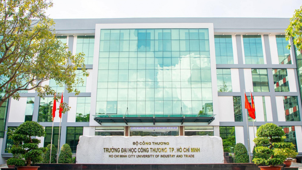 Dự kiến điểm chuẩn Trường Đại học Công Thương TP. Hồ Chí Minh