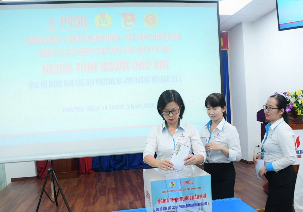 CBNV PVOIL Phú Yên thực hiện quyên góp