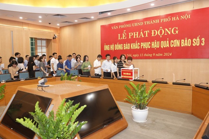 ung ho bao lut