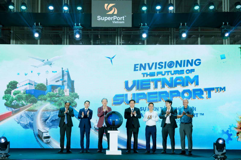 trung tâm logistics
