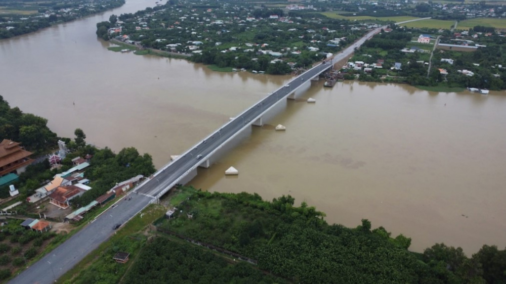 cầu bạch đằng 2