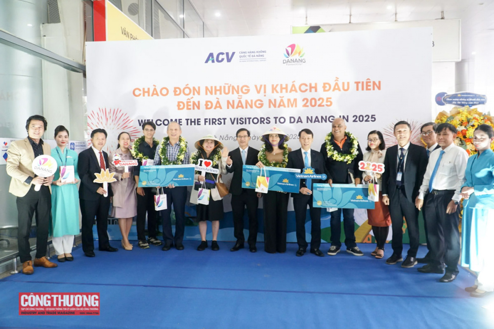 Đà Nẵng rộn ràng chào đón du khách bằng đường hàng không