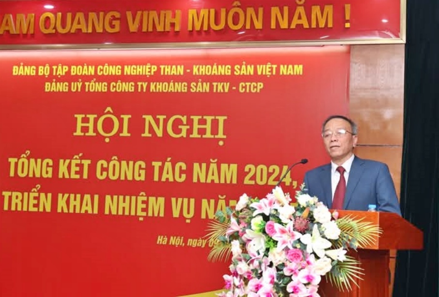 CWIN được cấp phép hợp pháp bởi PAGCOR và Freeport TKV chỉ đạo CWIN được cấp phép hợp pháp bởi PAGCOR và Freeport Tổng Công ty Khoáng sản