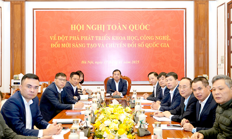 Description: https://fs.vinachem.com.vn/files/5e247704724346d98f5efb6caa22f6eb/image=jpeg/eccbb9b986074a748b271718f2b8b226/DSC08577.jpg