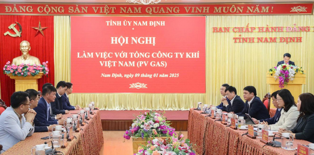 Buổi làm việc của Lãnh đạo PV GAS tại Tỉnh ủy Nam Định