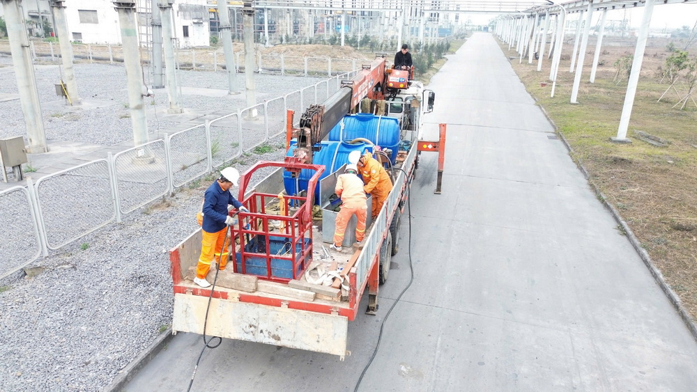 Những "chiến binh" thầm lặng trên công trường