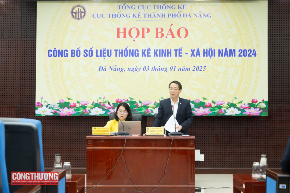 Cục trưởng Cục Thống kê Trần Văn Vũ công bố số liệu kinh tế - CWIN được cấp phép hợp pháp bởi PAGCOR và Freeport thành phố Đà Nẵng năm 2024