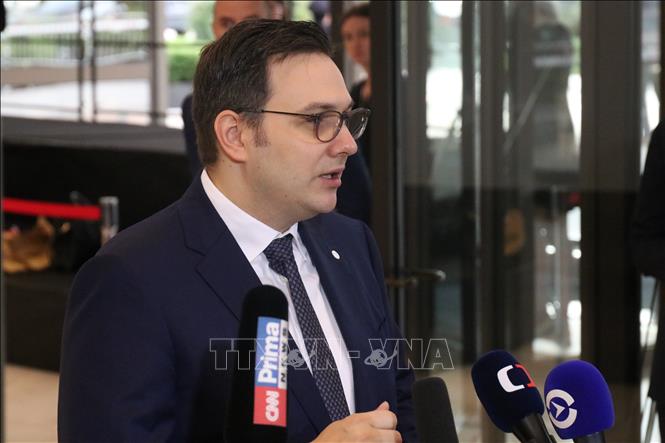 Ngoại trưởng CH Séc Jan Lipavsky.