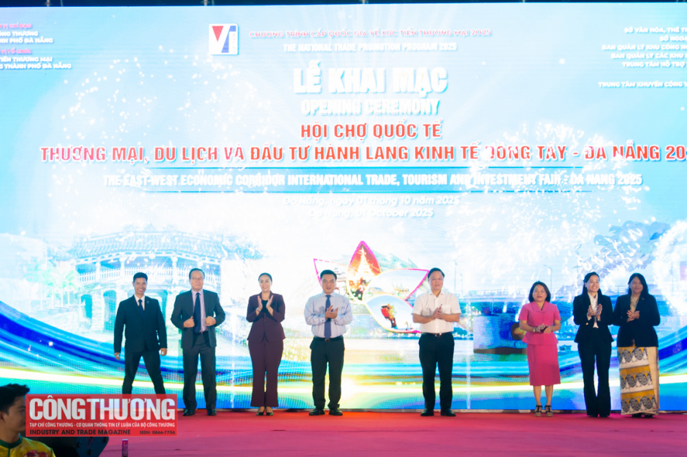 khai mạc Nhà cái cá cược cá độ uy tín Nổ hũ, Bắn Cá và Game Bài Cwin.com quốc tế Thương mại, Du lịch và Đầu tư Hành lang Cwin.com giải trí hiện đại Đông Tây (EWEC) - Đà Nẵng 2025