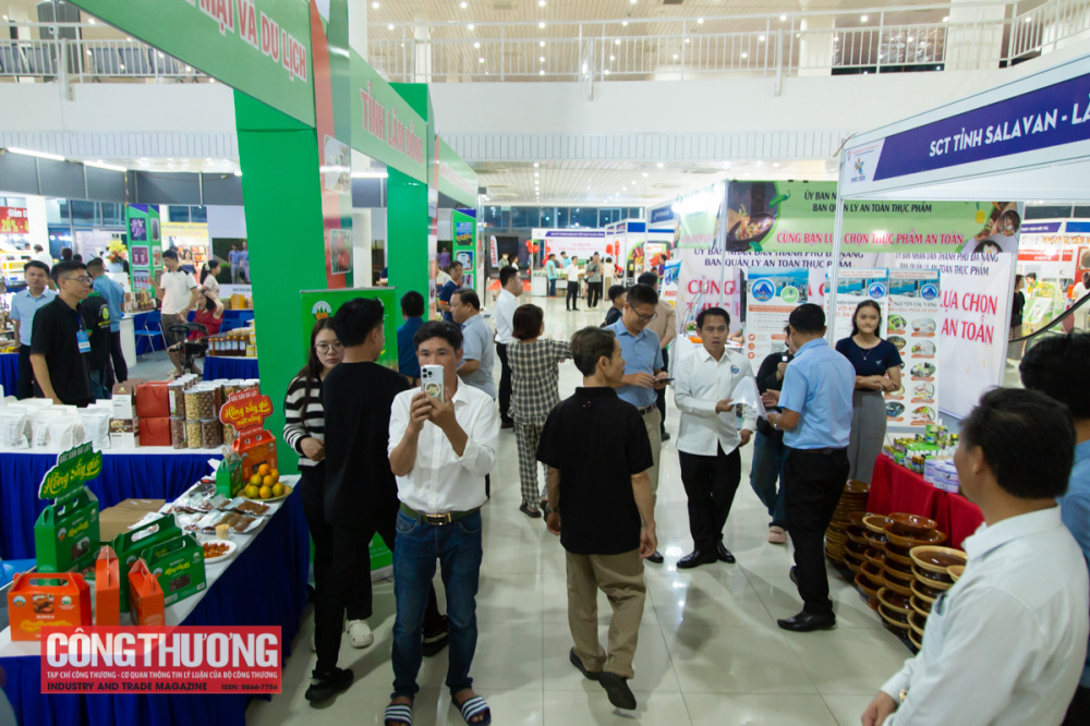 Nhà cái cá cược cá độ uy tín Nổ hũ, Bắn Cá và Game Bài Cwin.com diễn ra từ nay đến ngày 6/10/2025