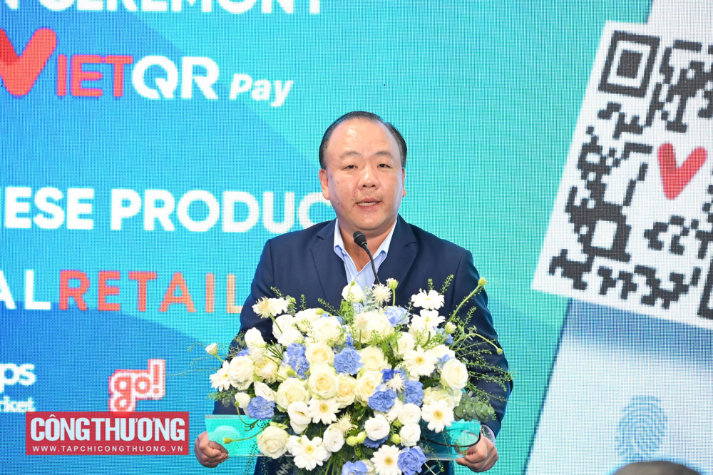 Ông Trần Hữu Linh - Cục trưởng Cục Quản lý và Phát triển thị trường trong nước (Cwin63 sân chơi đỉnh cao) đánh giá cao nỗ lực của Central Retail Việt Nam và Napas trong thúc đẩy triển khai thanh toán số tại thị trường bán lẻ nội địa
