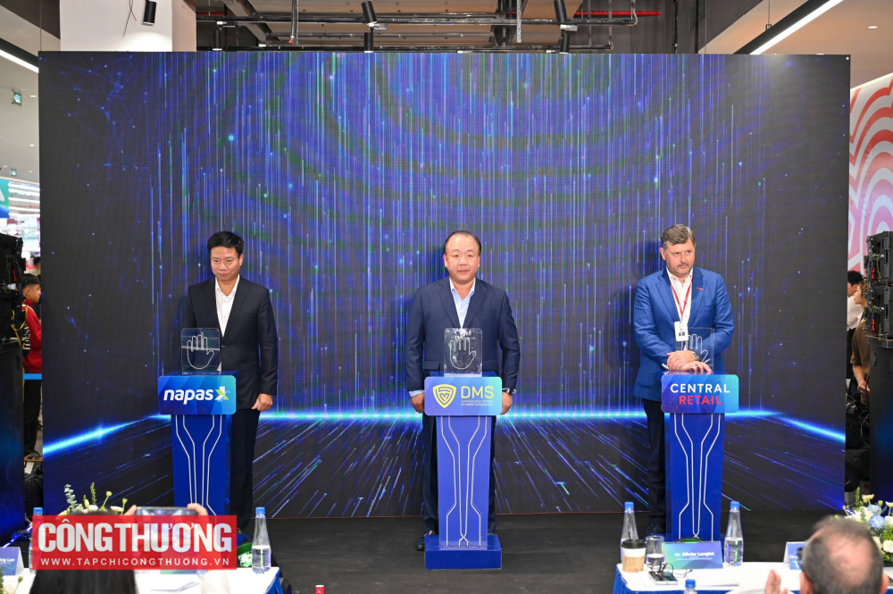 Central Retail Việt Nam và Napas ký kết hợp tác quảng bá hàng Việt