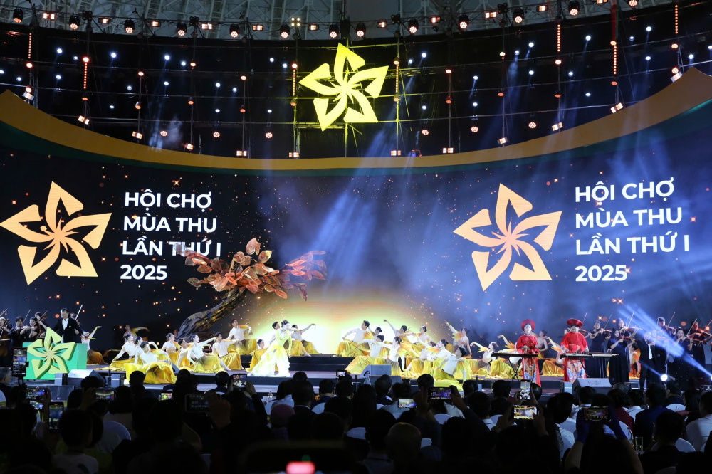 Theo Thủ tướng, Nhà cái cá cược cá độ uy tín Nổ hũ, Bắn Cá và Game Bài Cwin.com là một biểu tượng kết tinh của tinh thần đoàn kết, sáng tạo, quyết tâm cao, nỗ lực lớn, hành động quyết liệt, "chỉ bàn làm, không bàn lùi" của Cwin com đăng nhập, các bộ, ngành, địa phương và cộng đồng Cwincom hiện đang mở, doanh nhân và nhân dân Việt Nam - Ảnh: VGP/Nhật Bắc